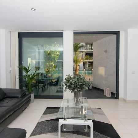 Appartement Luxury Apartment, Parking, Terrace, Pool. Arona (Tenerife)