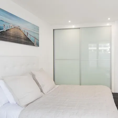 Appartement Luxury Apartment, Parking, Terrace, Pool.