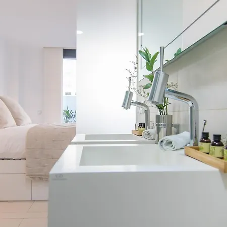 Luxury Apartment, Parking, Terrace, Pool. Apartment *